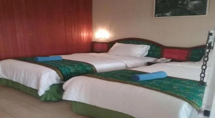 Bed in Parapat View Hotel
