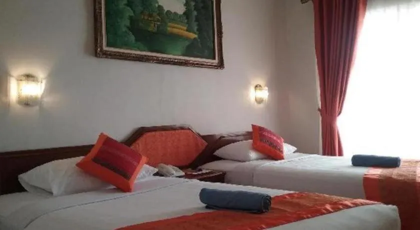 Bed in Parapat View Hotel