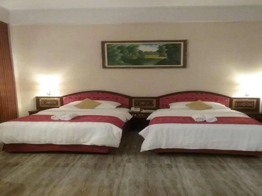 Bed in Parapat View Hotel