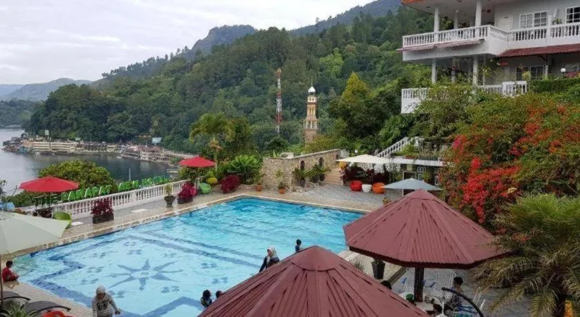Parapat View Hotel