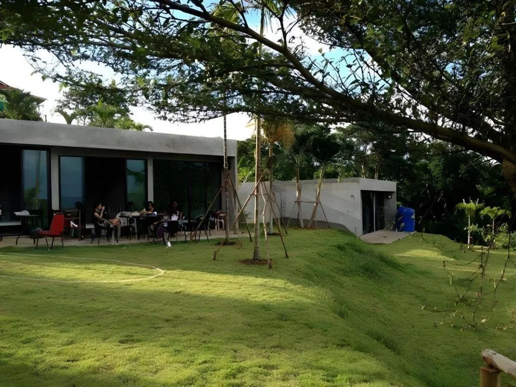 Hor Nok Hook Ta To Resort