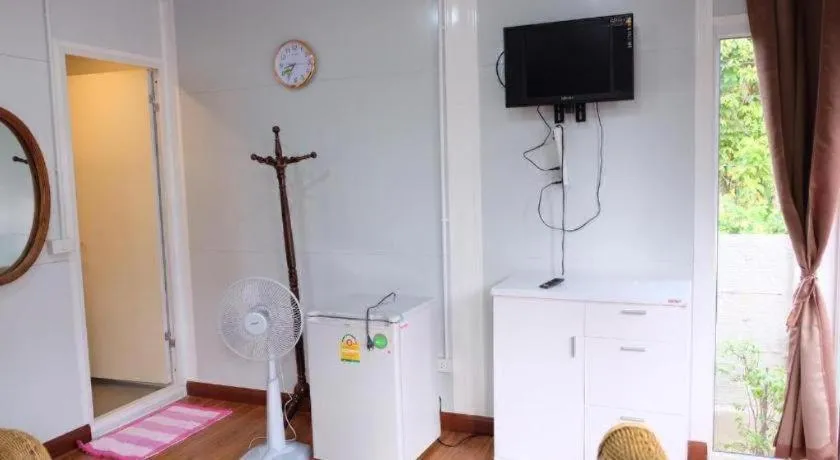 Baan Cha-lier Sook Bangsaray