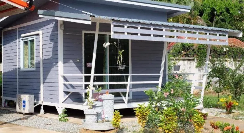 Baan Cha-lier Sook Bangsaray