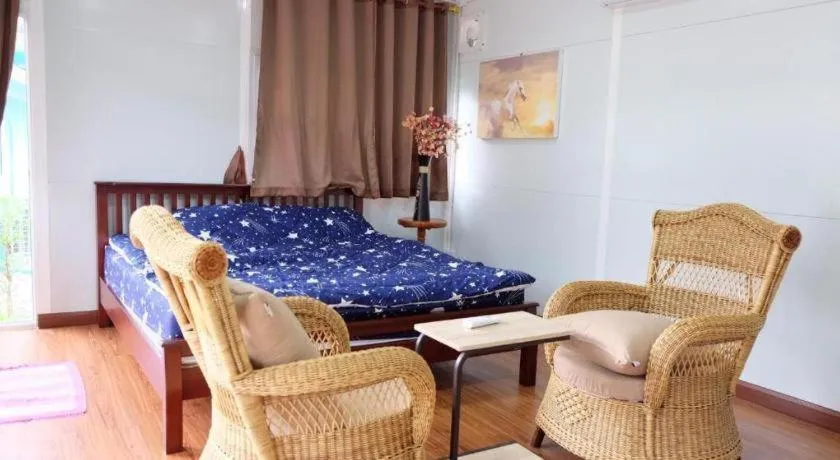 Baan Cha-lier Sook Bangsaray