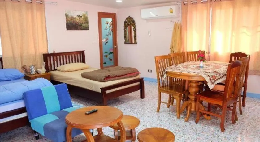 Bed in Baan Cha-lier Sook Bangsaray