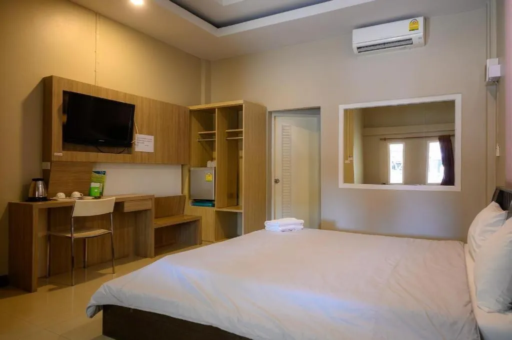 Bed in The Resort Kamphaengphet