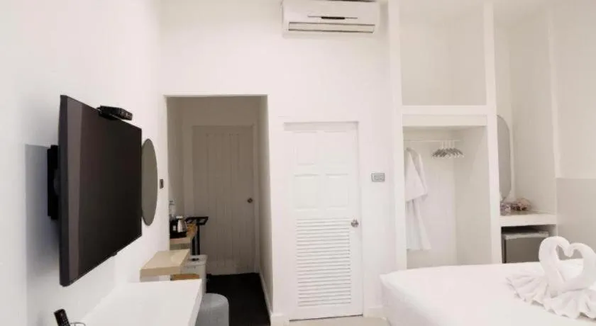 Bed in SailomResortKhaoyai