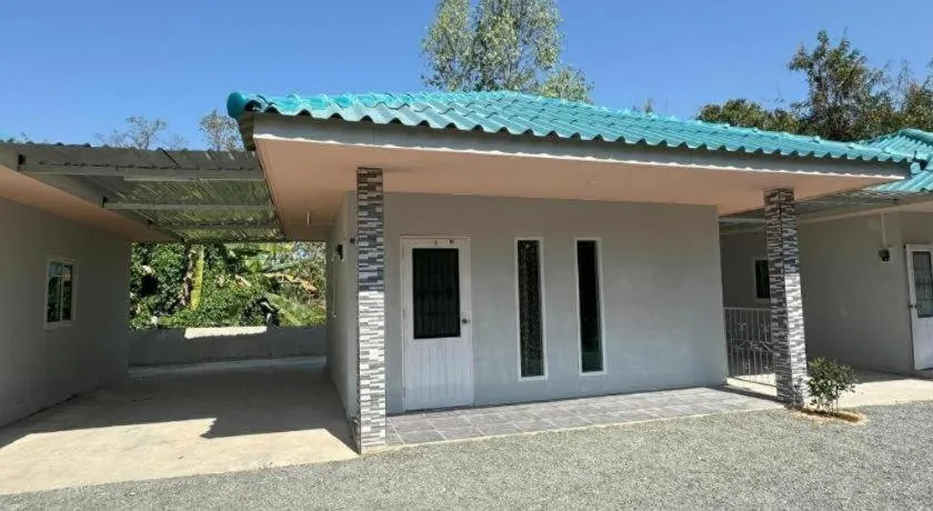 Sunshine Rest Resort