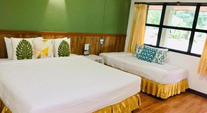 Bed in Suanpa Resort