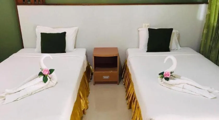 Bed in Suanpa Resort