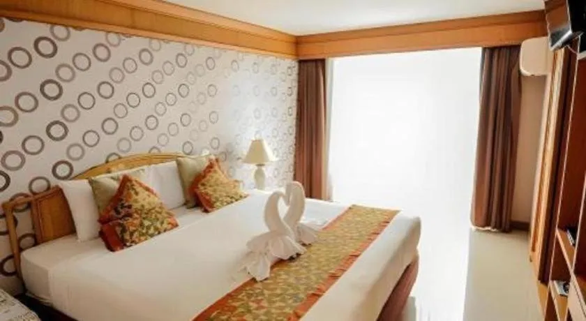 Bed in Haad Kaew Resort Songkhla