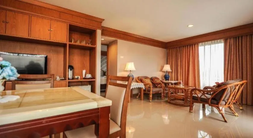 Bed in Haad Kaew Resort Songkhla