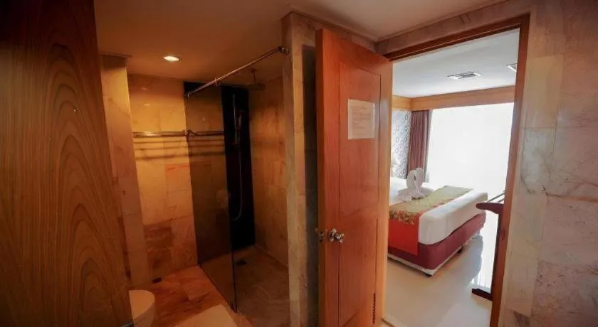 Bed in Haad Kaew Resort Songkhla