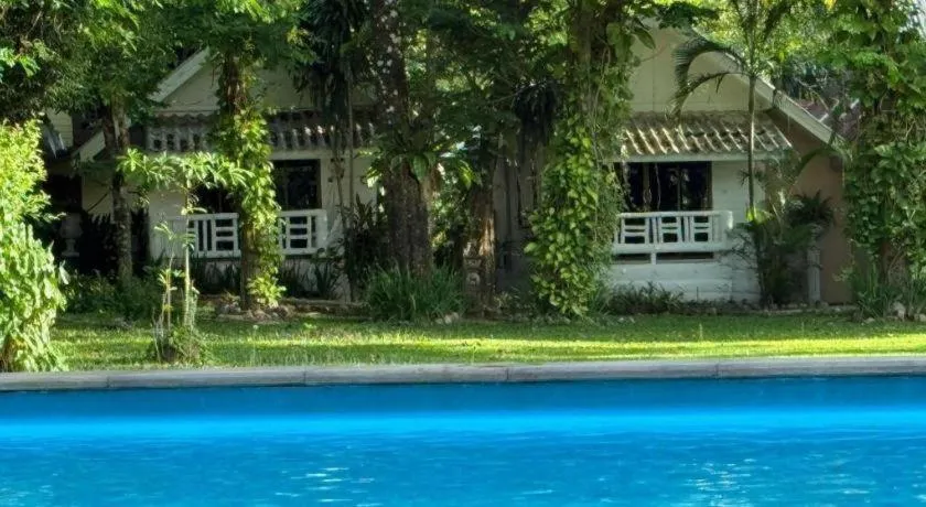 Home and Hill Resort