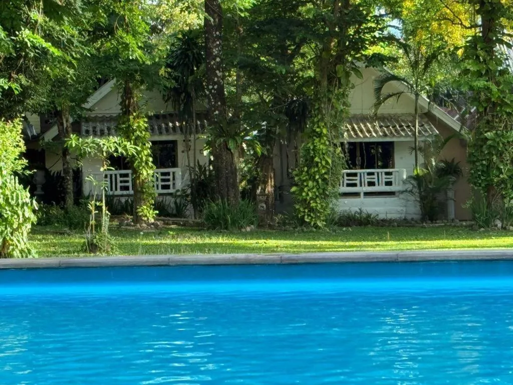 Home and Hill Resort