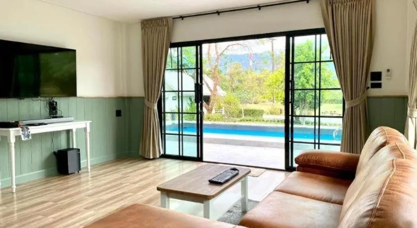 Home and Hill Resort