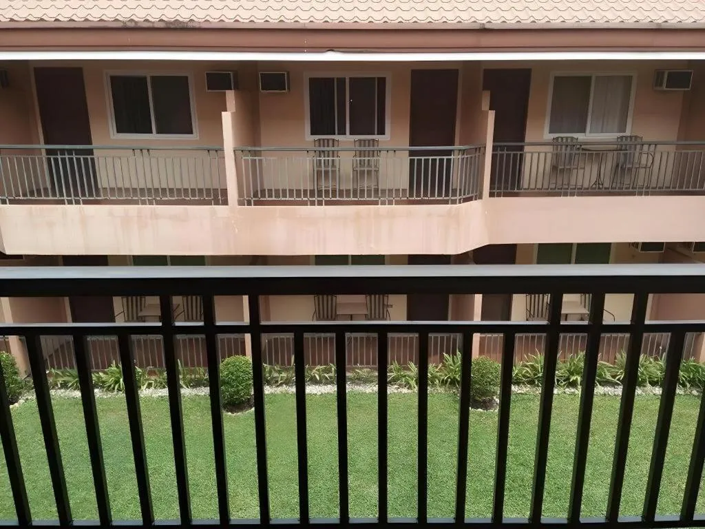 Zaycoland Resort and Hotel