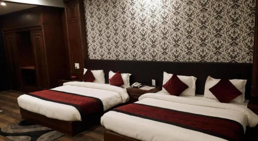 Bed in Mayor Hotel