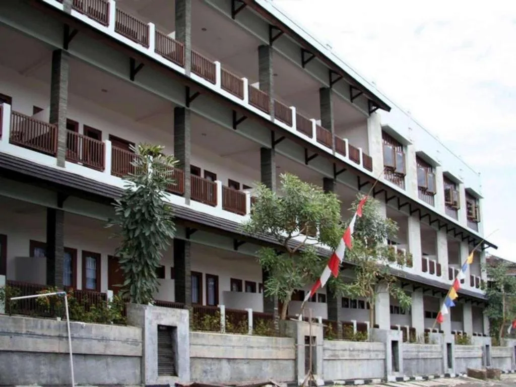 Laut Biru Resort Hotel