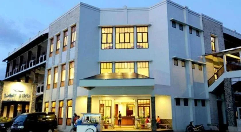 Laut Biru Resort Hotel