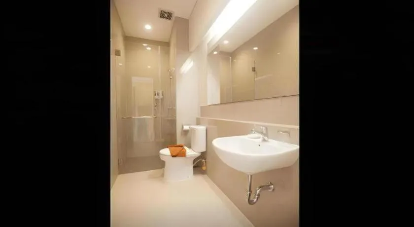 Laut Biru Resort Hotel