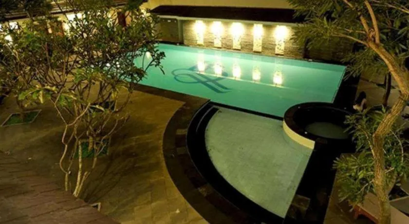 Laut Biru Resort Hotel