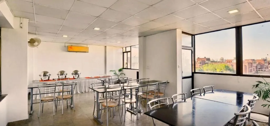 Hotel Laxmi Villa Palace