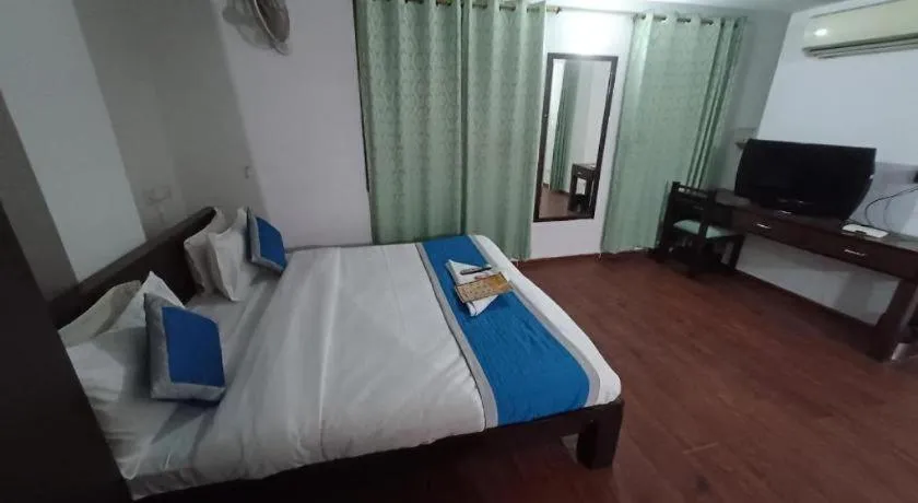 Bed in Hotel Laxmi Villa Palace