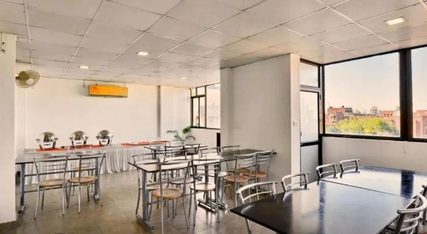 Hotel Laxmi Villa Palace