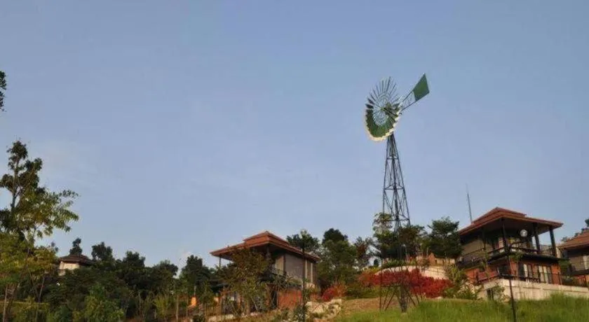 Dern Din Du Dao Resort