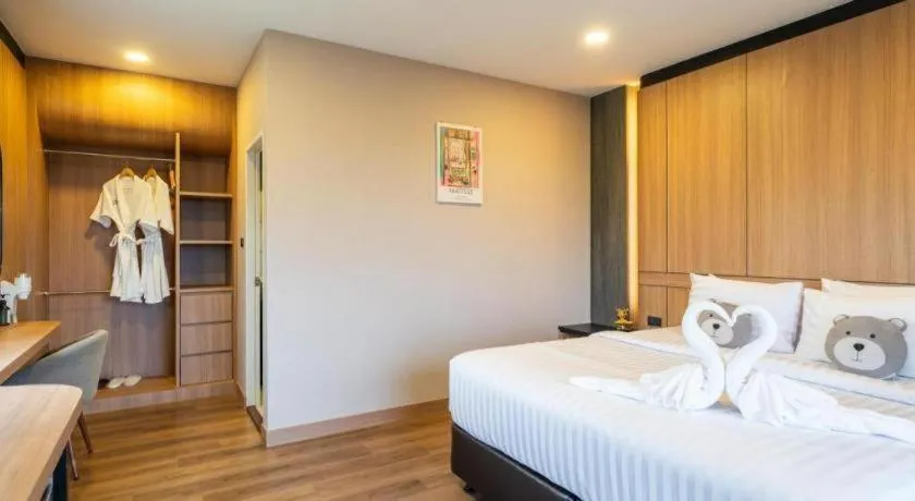 Bed in 180 All Day All Season