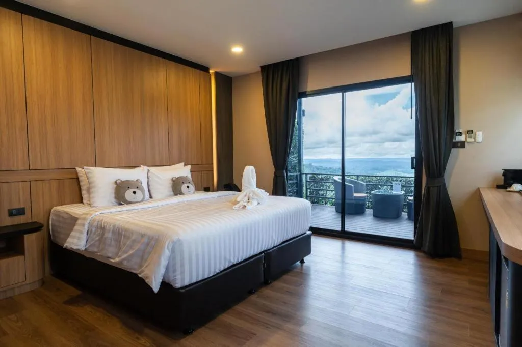 Bed in 180 All Day All Season