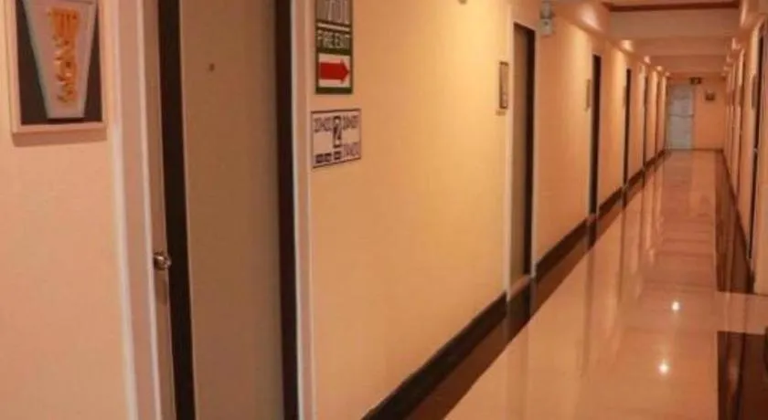 Phetlada Pavilion & Resort