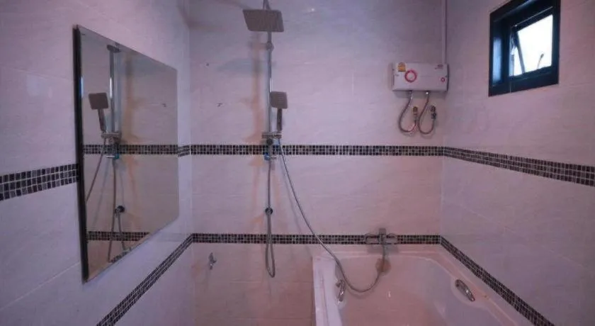 Phetlada Pavilion & Resort