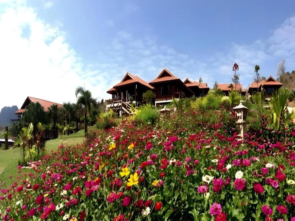 Maan Mek Talay Mok Resort