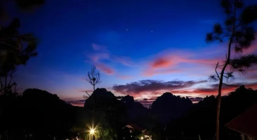 Maan Mek Talay Mok Resort