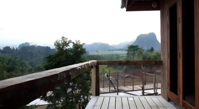 Maan Mek Talay Mok Resort
