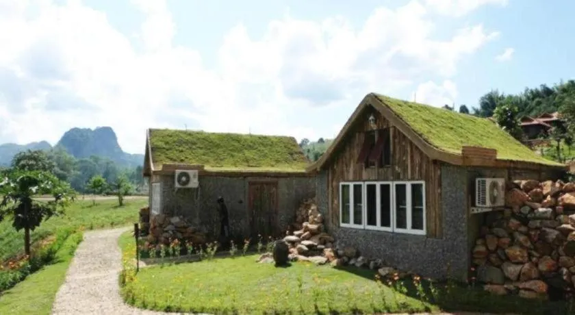 Maan Mek Talay Mok Resort