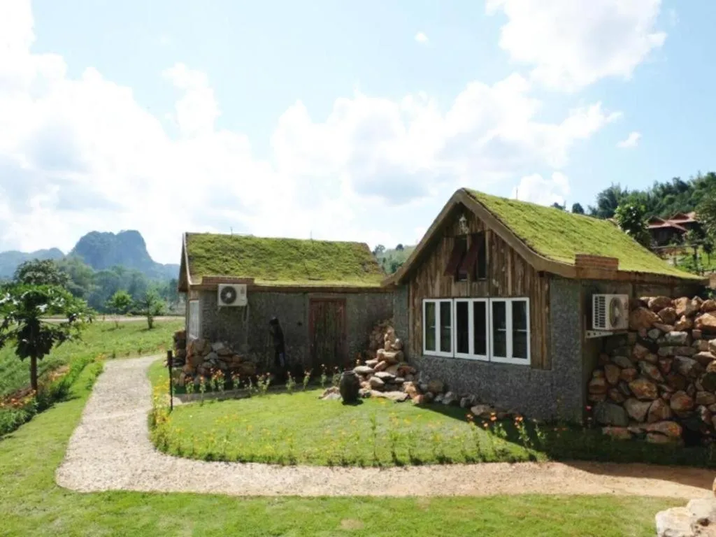 Maan Mek Talay Mok Resort