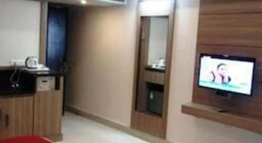 The Pearl Grand Hotel