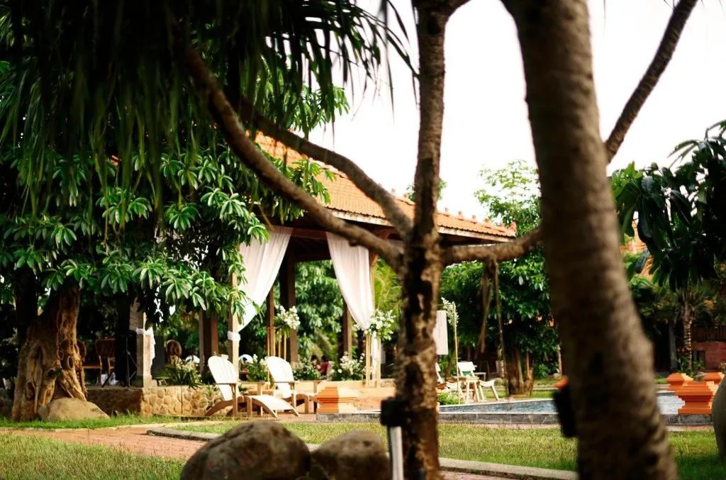 ONO JOGLO RESORT AND CONVENTION JEPARA