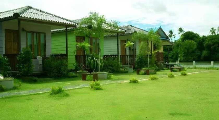 Bambooya Resort