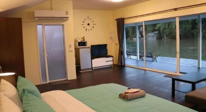 Bed in The Green House Kanchanaburi