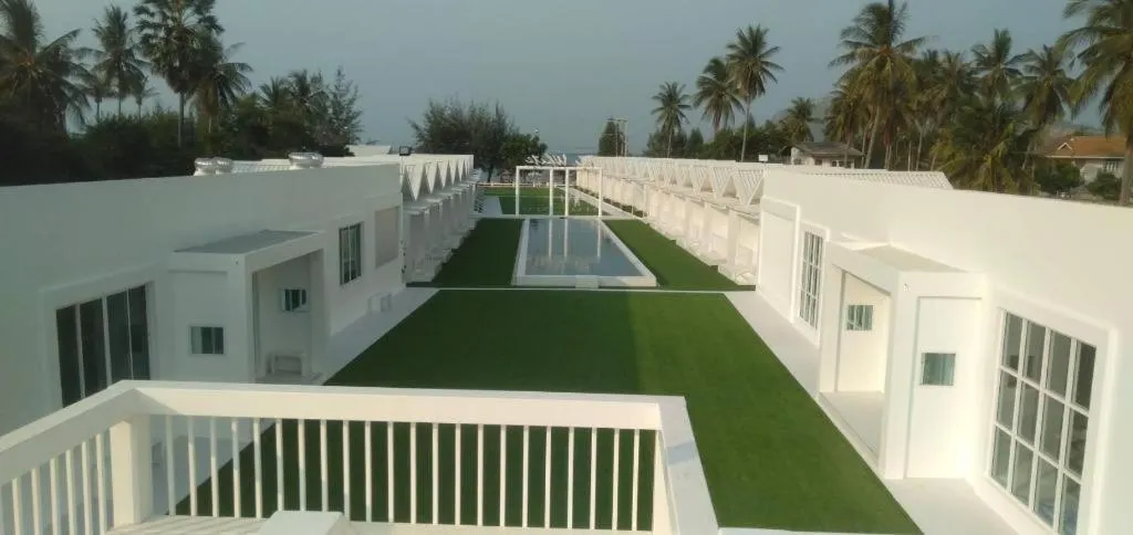 The White Resort