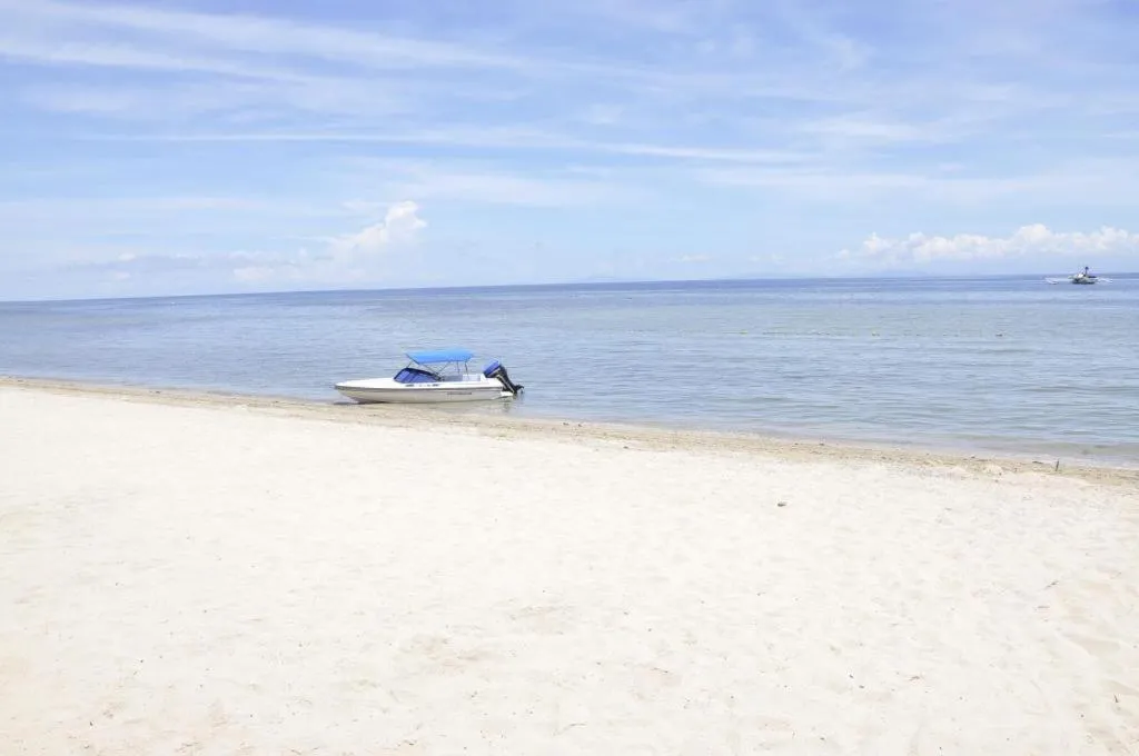 Paseo Verde Beach Resort