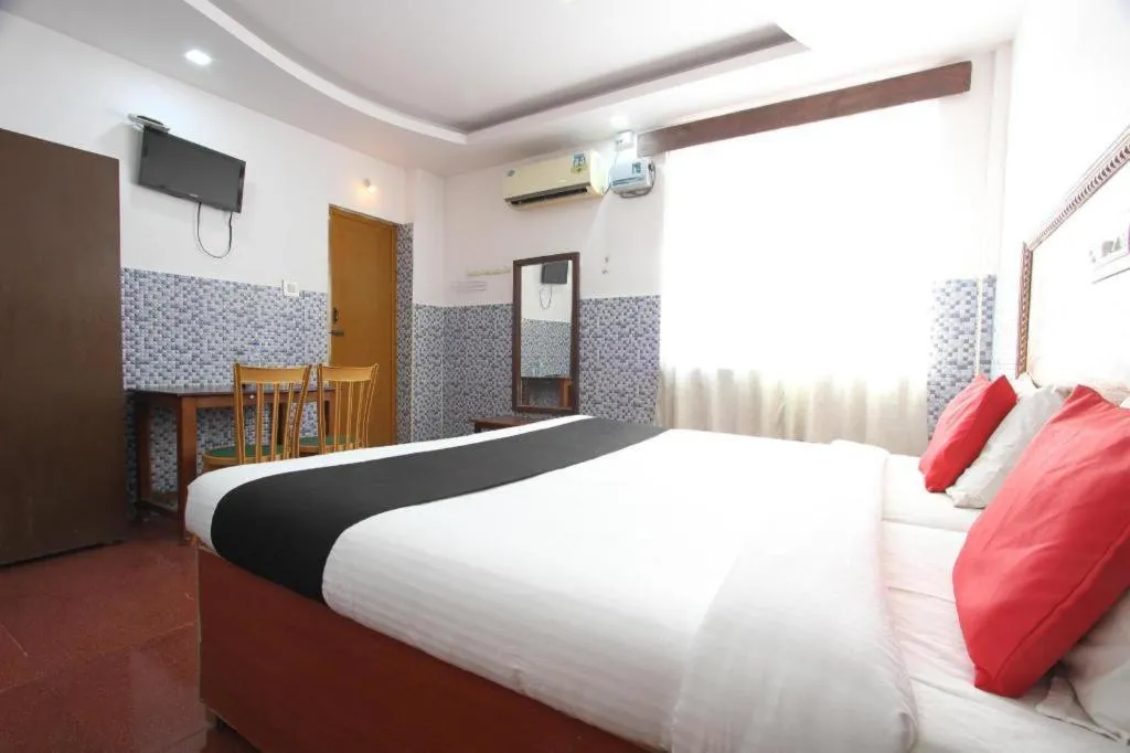 Bed in Hotel Wilson - Velankanni