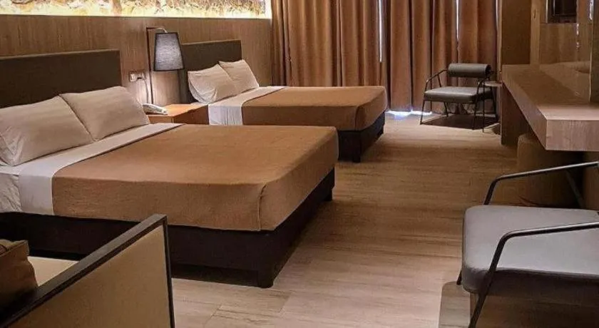 Bed in Baguio Palace Hotel