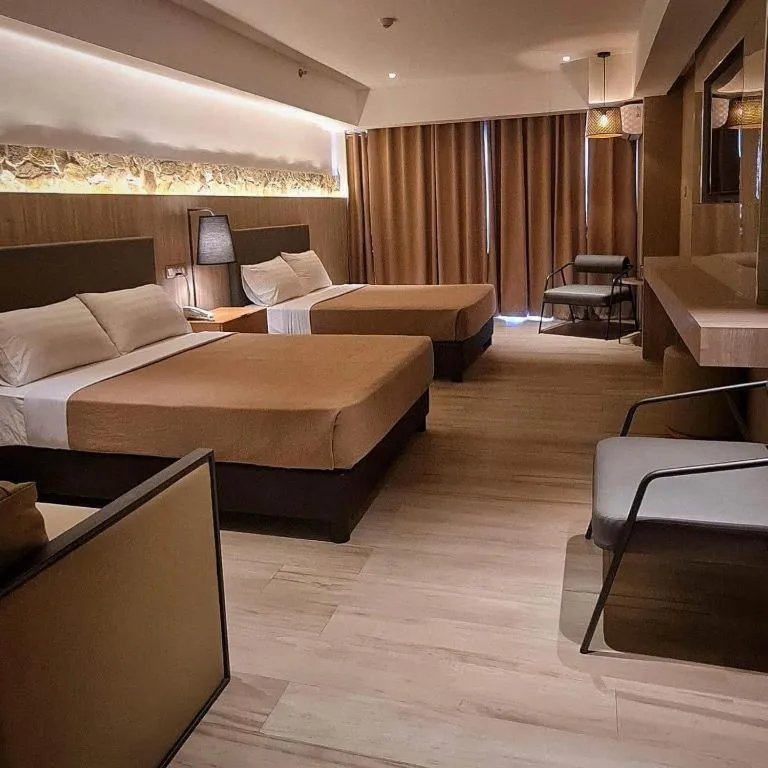 Bed in Baguio Palace Hotel