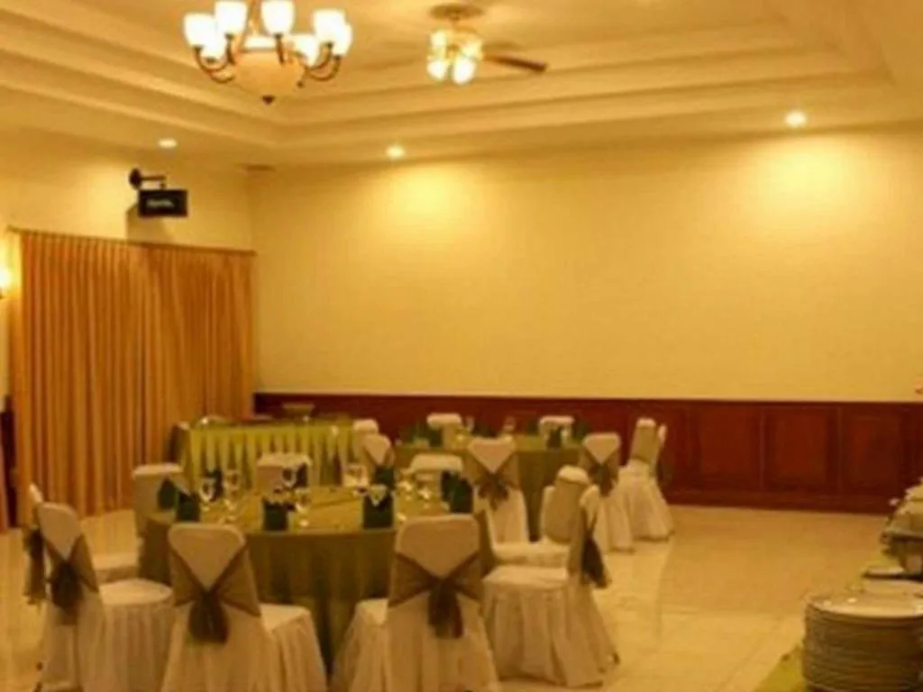 Grage Sangkan Hurip Resort & Spa