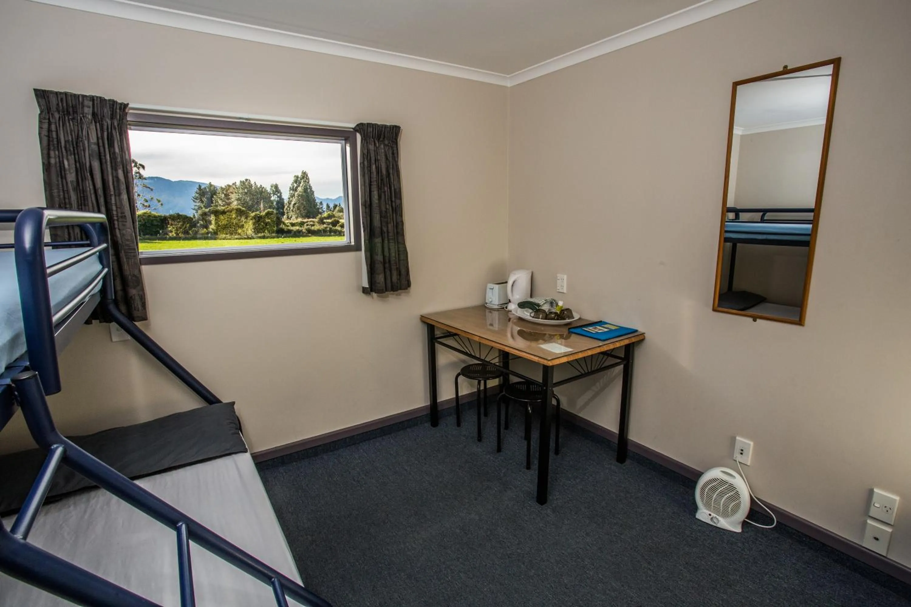 Decorative detail in Fiordland Great Views Holiday Park